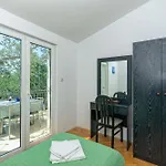Franka Apartment *